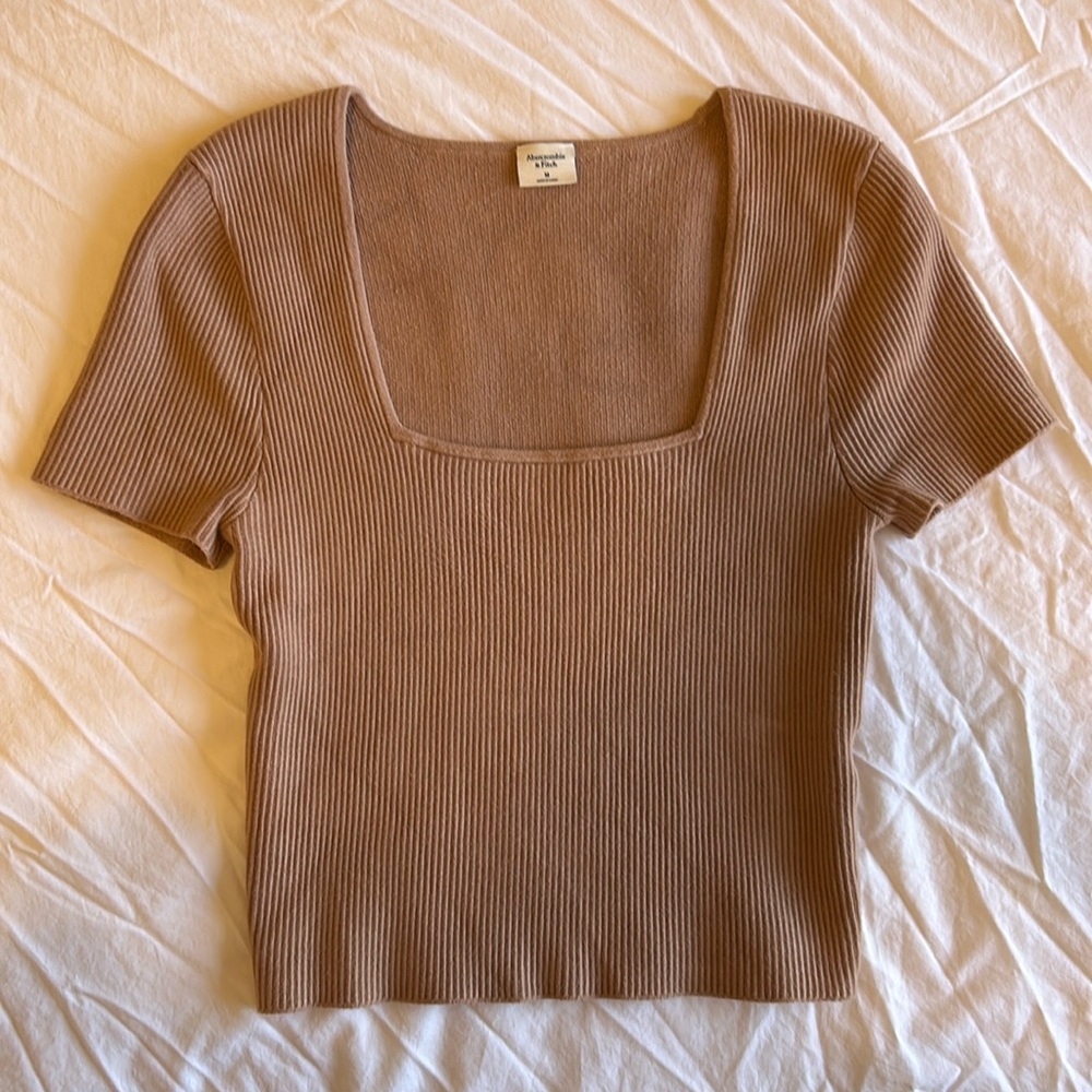 Thick Knit A&F Brown Top